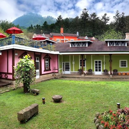 Li Jin Kuan Homestay Nanzhuang Eksteriør billede